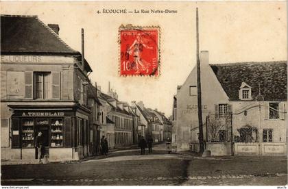 CPA Ecouche - La Rue Notre-Dame (259223)