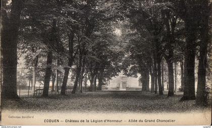 CPA Ecouen Chateau de la Legion d Honneur Allee du Grand Chancelier