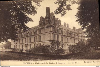 CPA Ecouen Chateau de la Legion d'Honneur Vue du Parc