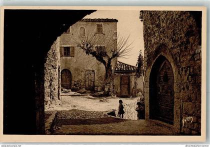 39470019 - Eze