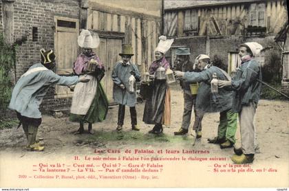 CPA Falaise La lanterne du gars de Falaise Folklore Costume