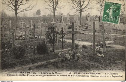 CPA Militaria Fere Champenoise Le Cimetiere Tombes des soldats francais