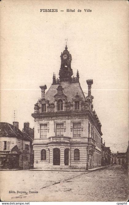 CPA Fismes Hotel de Ville
