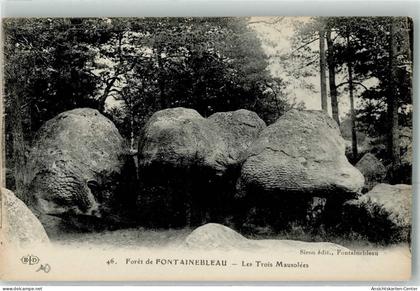 39473579 - Fontainebleau