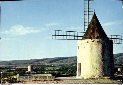 CPM Fontvieille Le Moulin de Daudet