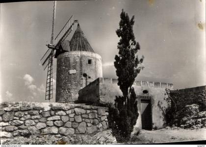 CPSM Paysages De Provence Le Moulin De Daudet Fontvieille