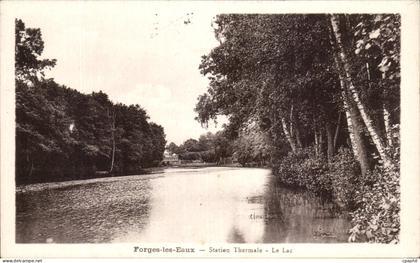 CPA Forges les Eaux Station Thermale Le lac