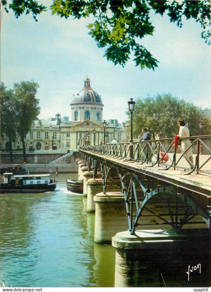 CPM Paris Le Pont des Arts et l'Institut