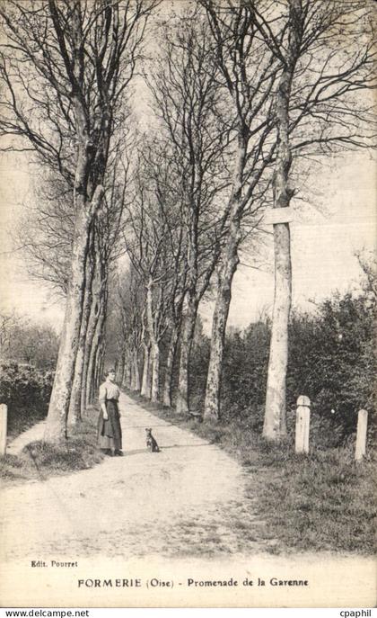 CPA Formerie Promenade de la Garenne