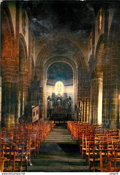 CPM Fouesnant (Finistere) Interieur de l'Eglise XIIe s