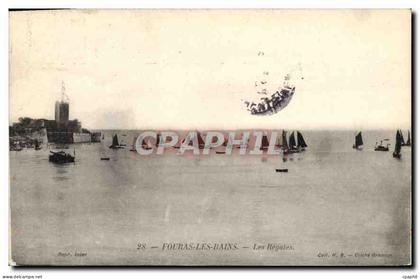 CPA Fouras les Bains Les Regules Bateaux
