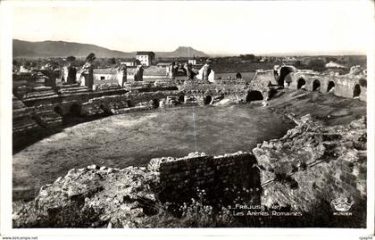 CPA Frejus Les arenes romaines