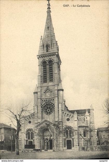 CPA Gap La Cathedrale