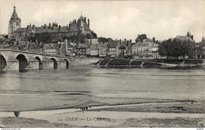 CPA Gien Le chateau