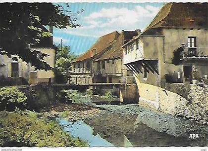 CPSM Gramat vieilles maisons du bord de l'Alzou