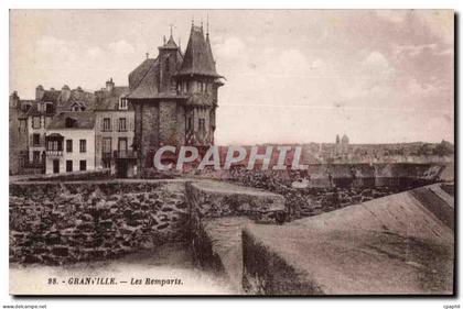 CPA Granville Les Remparts