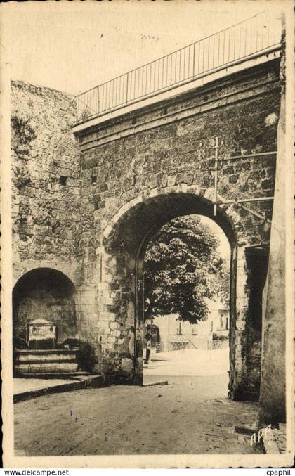 CPA Grasse Porte Neuve