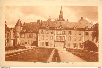 CPA Grenoble l'hotel de ville