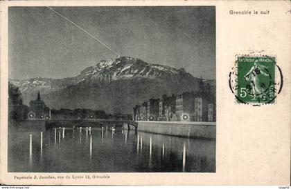 CPA Grenoble la nuit