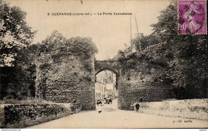 CPA Guerande La porte Vannetaise