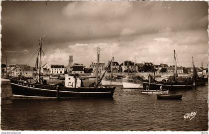 CPA Guilvinec - Vue du Port (1033114)
