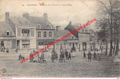 La Place des Tilleuls ou Petite Place - Guines - (62) Pas de Calais