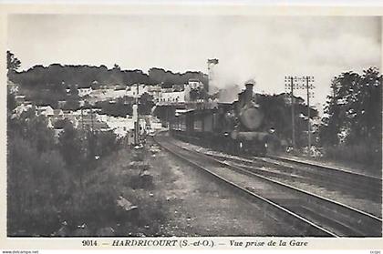 CPA Hardricourt - vue prise de la Gare