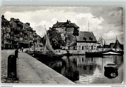 39469455 - Honfleur