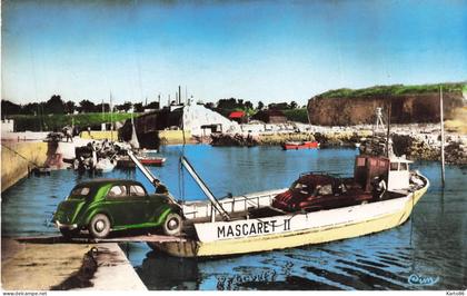 le chateau , ile d'oléron * le port * bateau bac MASCARET II transport automobiles voitures