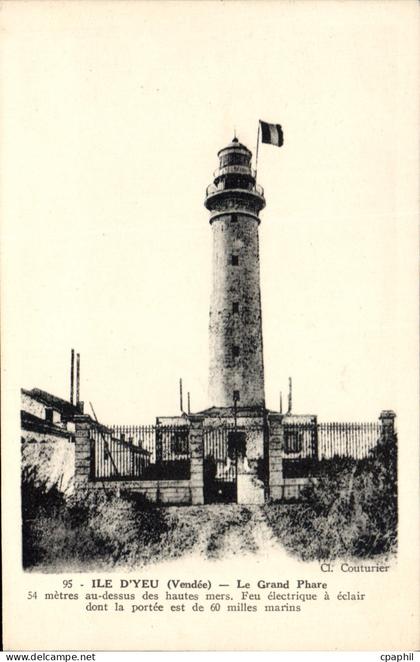 CPA Ile D'Yeu Le Grand Phare feu électrique à éclair