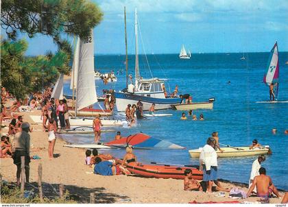 CPM Ile de Re (Ch Mme) Bateaux