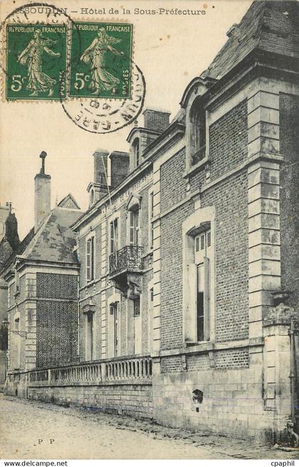CPA Issoudun Hotel de la Sous Prefecture
