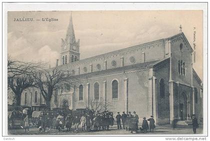 38 // JALLIEU   l'église   ANIMEE