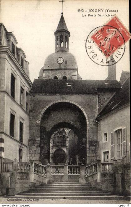 CPA Joigny La porte Saint Jeanne