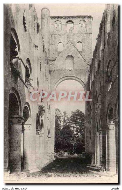 Jumieges CPA Anciennes abbaye de Jumieges La nef de l'eglise Notre DAme vue prise de l'entree