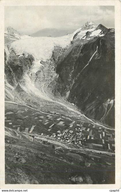 CPA ARGENTIERES-Village et le Glacier