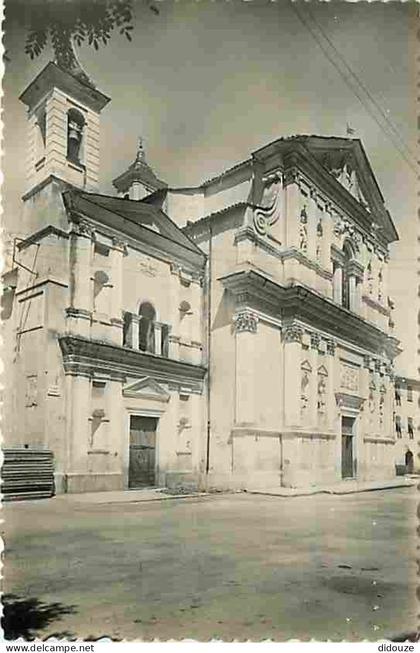 06 - L'Escarene - Place Carnot et l'Eglise - CPM - Voir Scans Recto-Verso