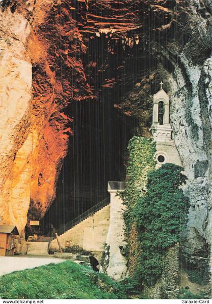 38 LA BALME LES GROTTES GROTTES DE LA BALME