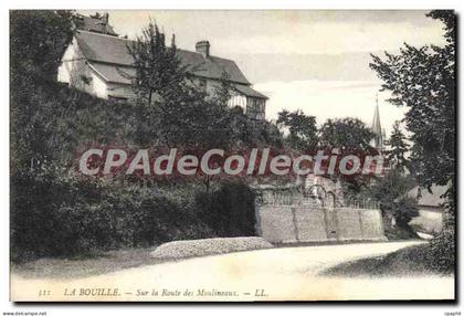 CPA La Bouille Sur La Route Des Moulineaux