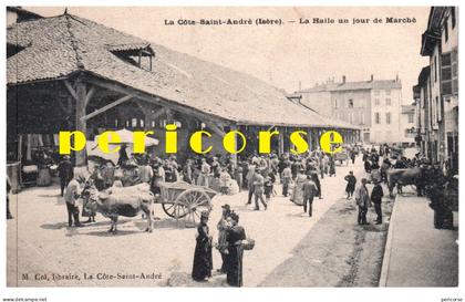 38 la Côte Saint André  la Halle jour de Marché