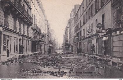 PARIS(INONDATION)