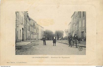 LA GARDE-FREINET- boulevard de l'esplanade