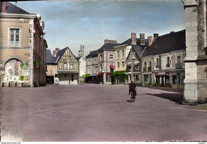 CPM La Guerche de Bretagne Place de l Eglise