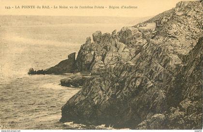 CPA La Pointe du Raz Le Moine vu de l'extreme pointe Region Audierne