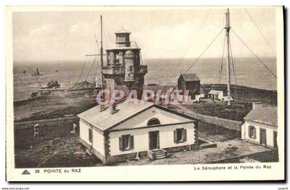 CPA La Pointe Du Raz Le semaphore et la pointe du Raz