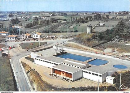 La REOLE - Vue aérienne - La Piscine
