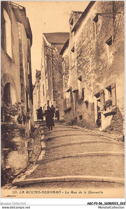 AGCP3-56-0198 - LA ROCHE BERNARD - la rue de la Quenelle