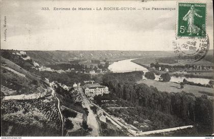 CPA La Roche Guyon Vue Panoramique