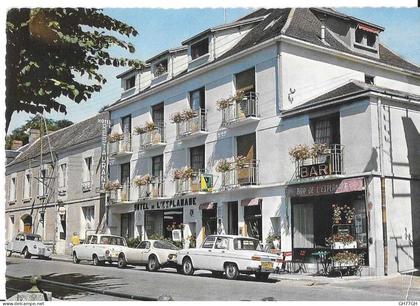 CP LA ROCHE-POSAY -hôtel de l'esplanade -circulée 1968
