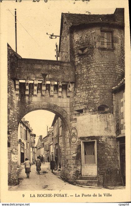 CPA La Roche Posay La Porte de la Ville